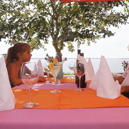 Pension Villa Rosa Rtina Bagian luar foto