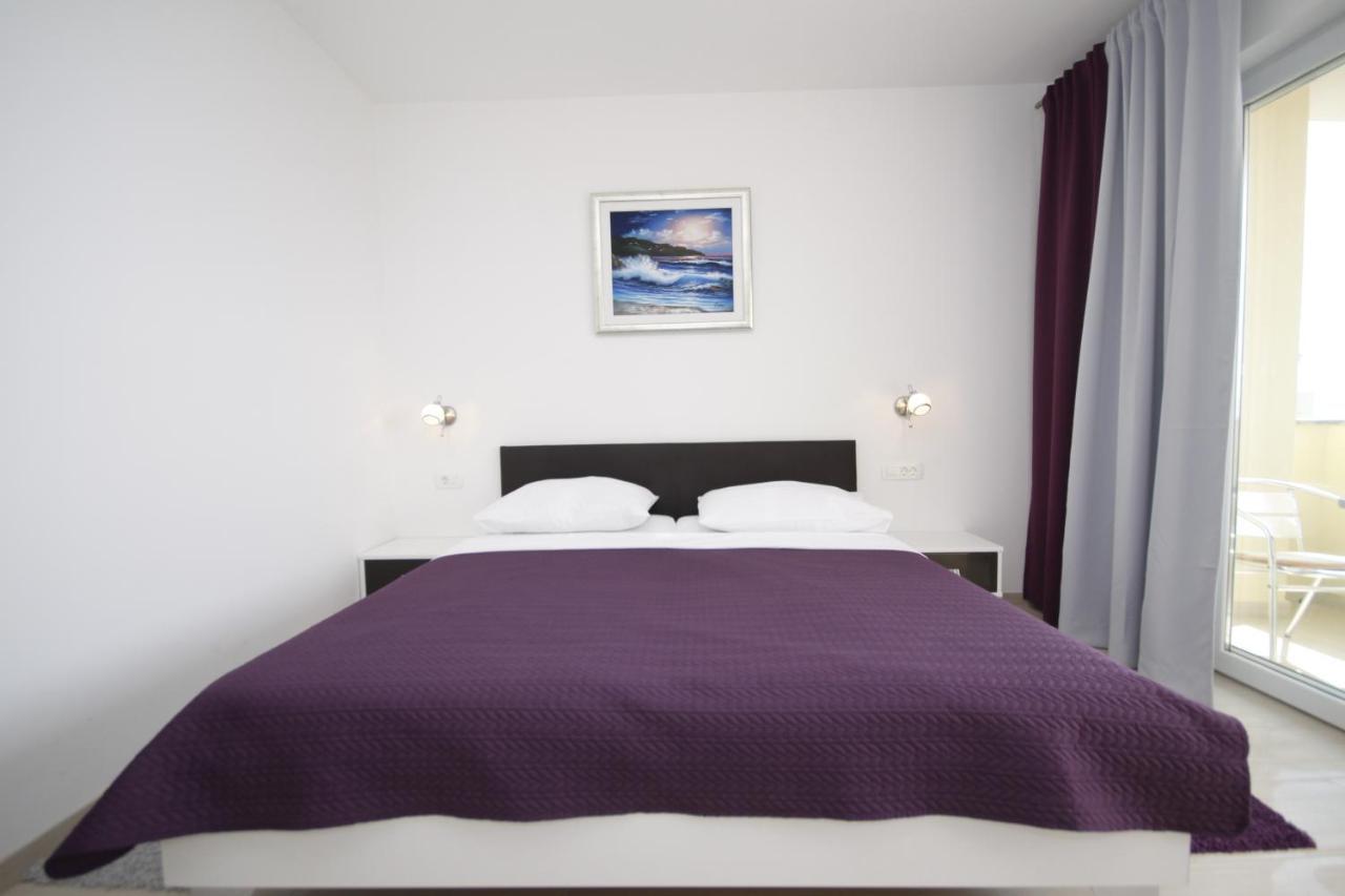 Pension Villa Rosa Rtina Bagian luar foto