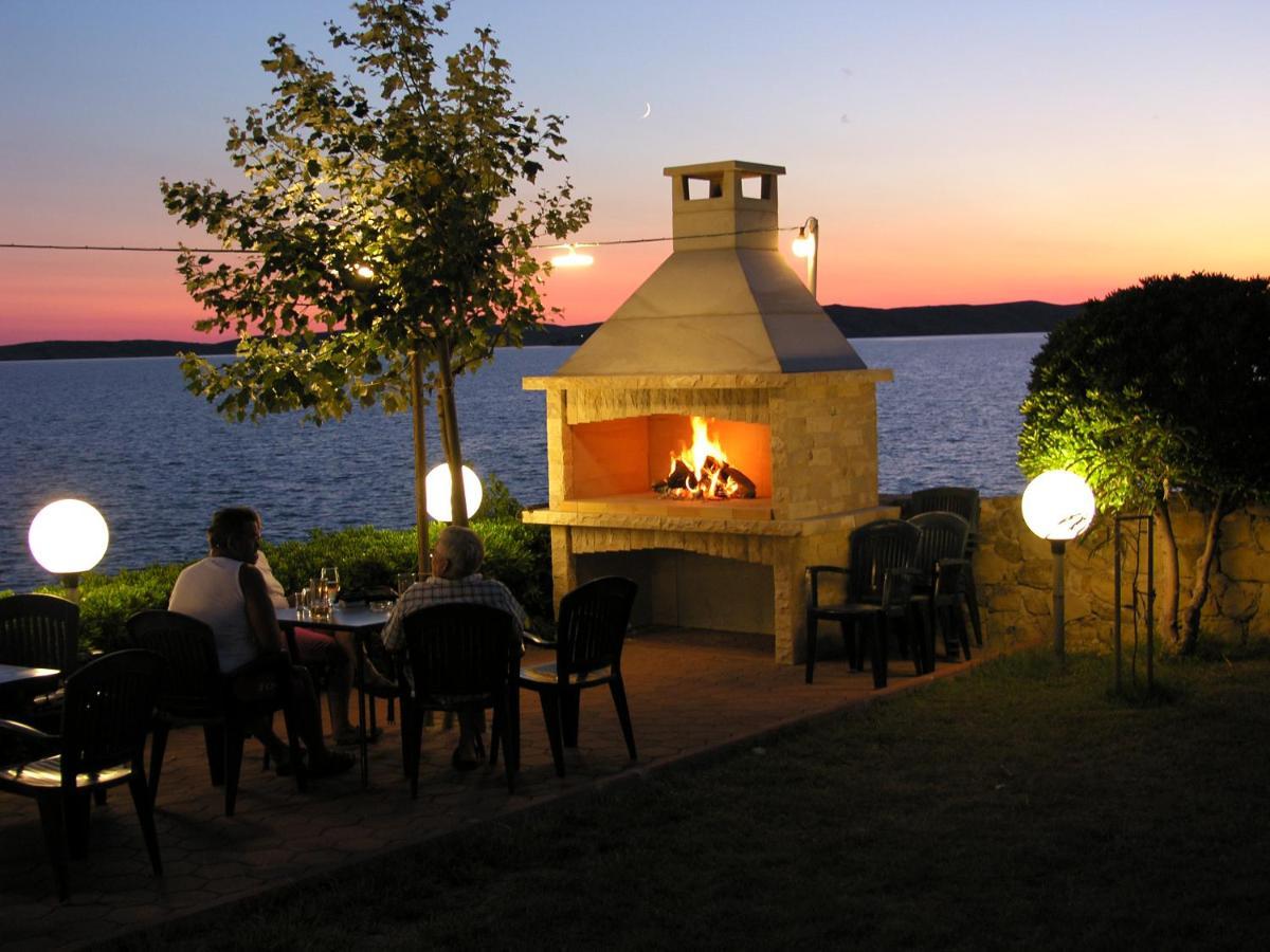 Pension Villa Rosa Rtina Bagian luar foto