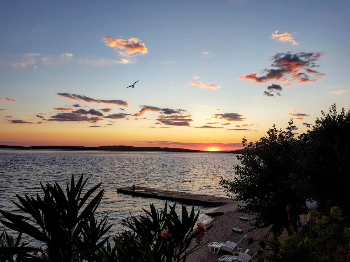 Pension Villa Rosa Rtina Bagian luar foto